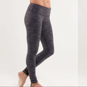 Lululemon Gray Space Dye Wunder Under Size 4
